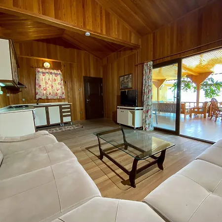 Szálloda Tree Faralya